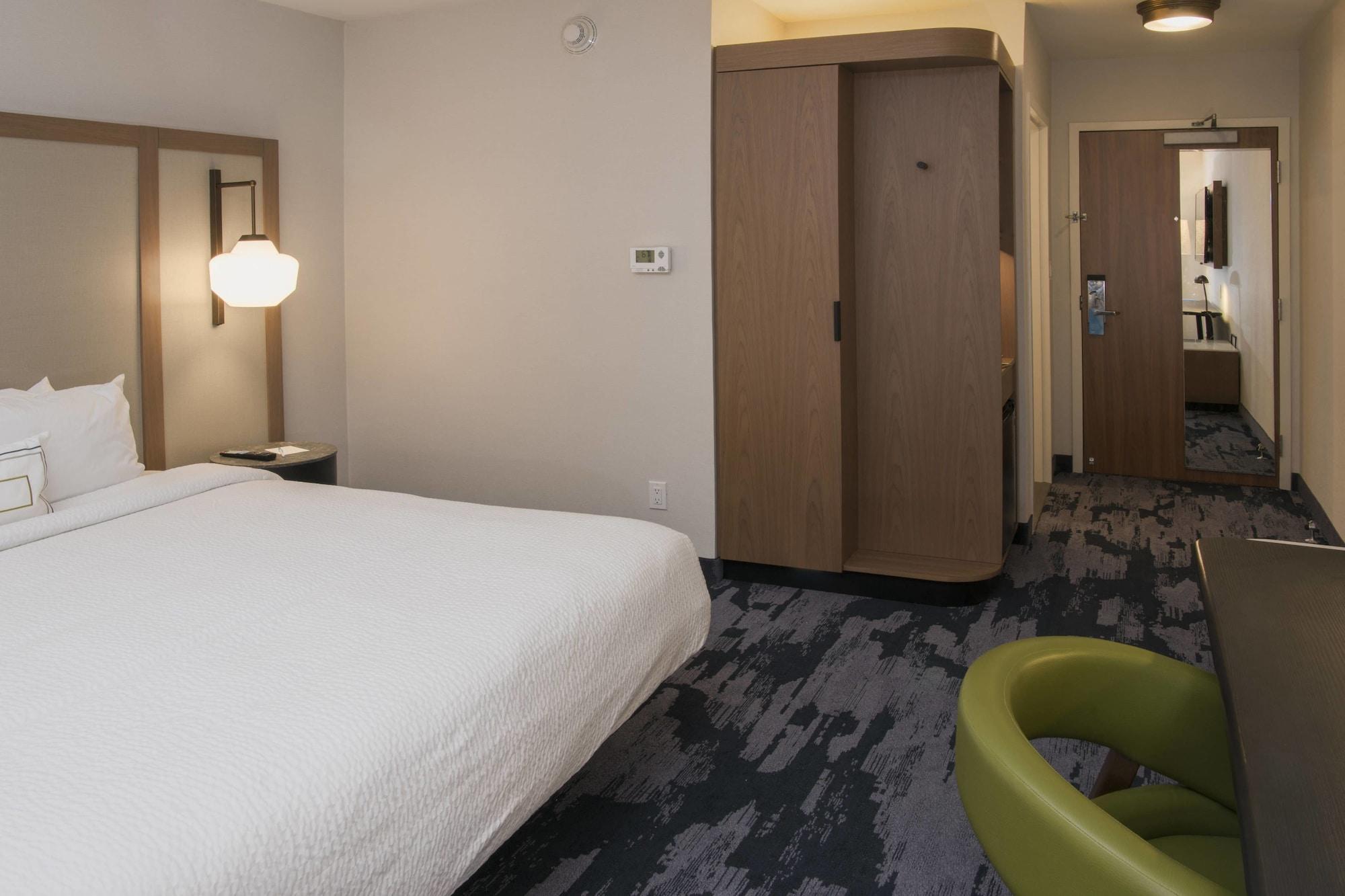 Fairfield Inn & Suites By Marriott Крествью Экстерьер фото